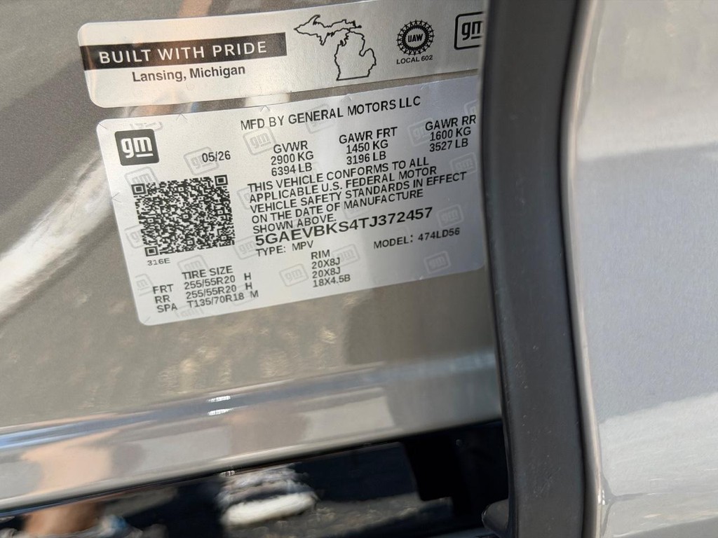 Buick Enclave Vehicle Image 16