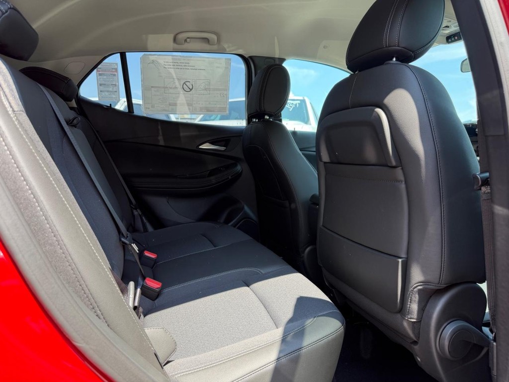 Buick Encore GX Vehicle Image 04
