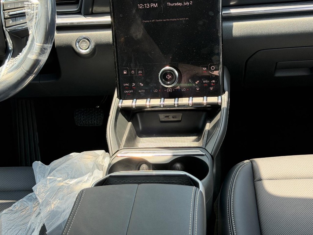 GMC Terrain Vehicle Image 08