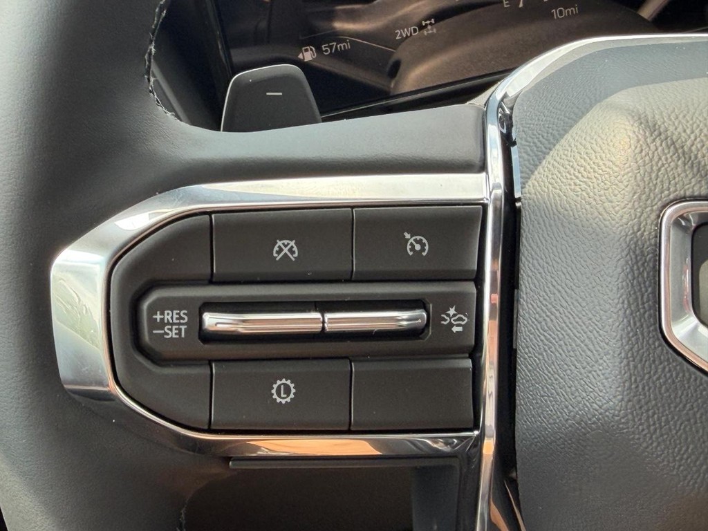 GMC Terrain Vehicle Image 11