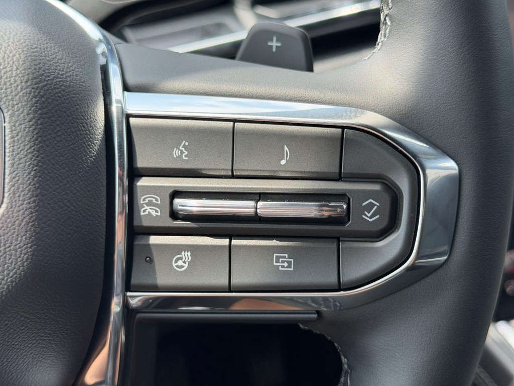 GMC Terrain Vehicle Image 12