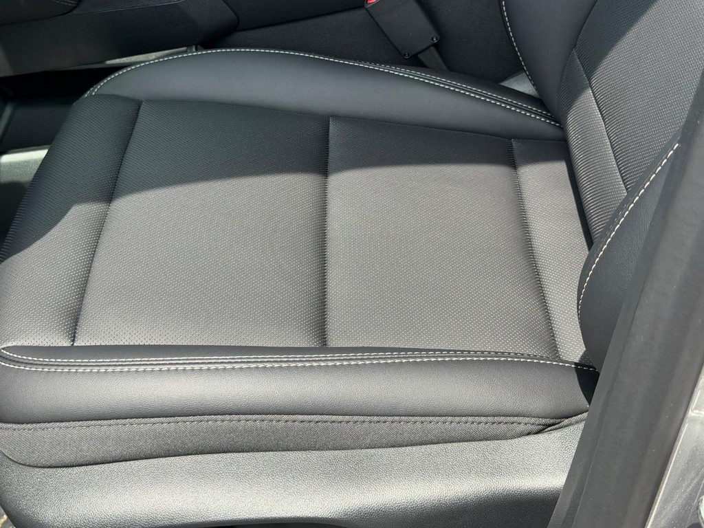 GMC Terrain Vehicle Image 15