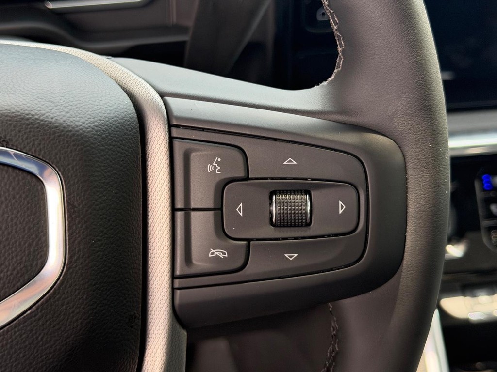 GMC Sierra 2500HD Vehicle Image 09