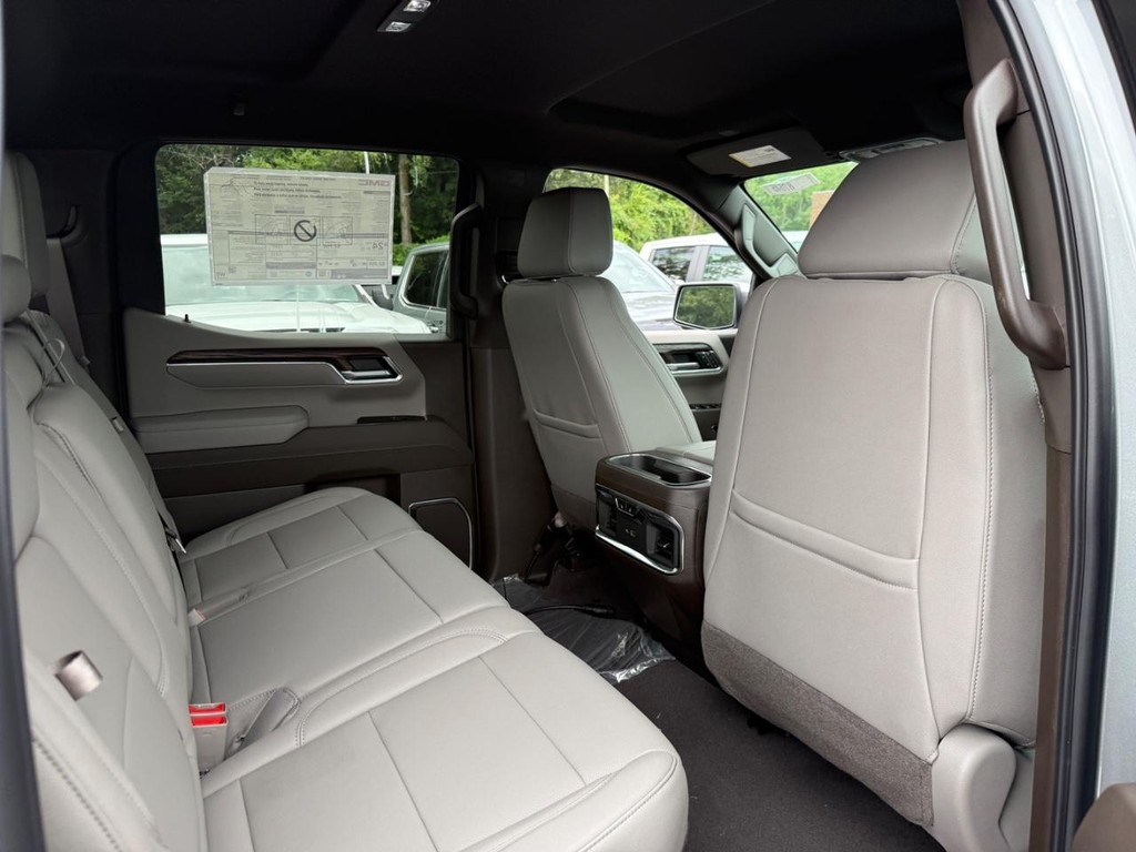 GMC Sierra 1500 Vehicle Image 05