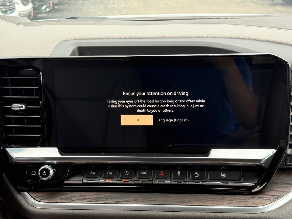 GMC Sierra 1500 Vehicle Image 08