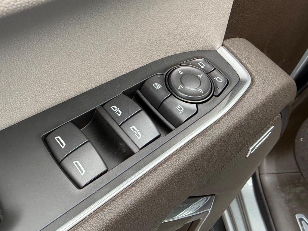 GMC Sierra 1500 Vehicle Image 10