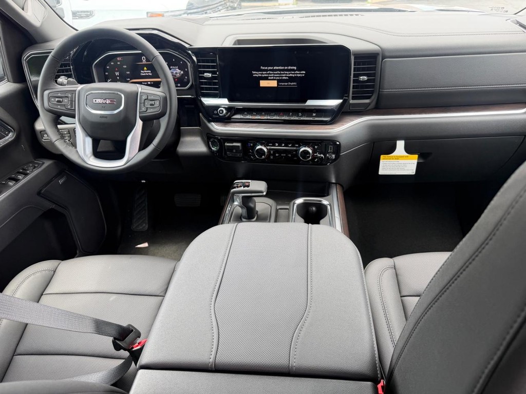 GMC Sierra 1500 Vehicle Image 04