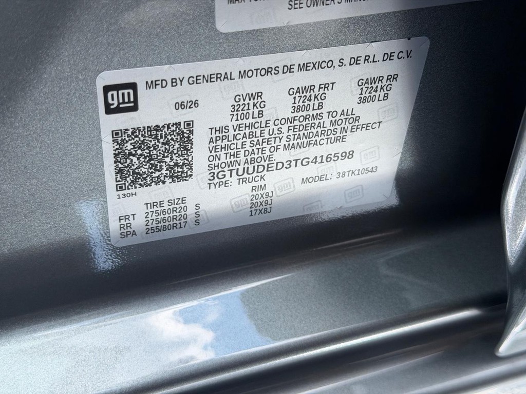 GMC Sierra 1500 Vehicle Image 16
