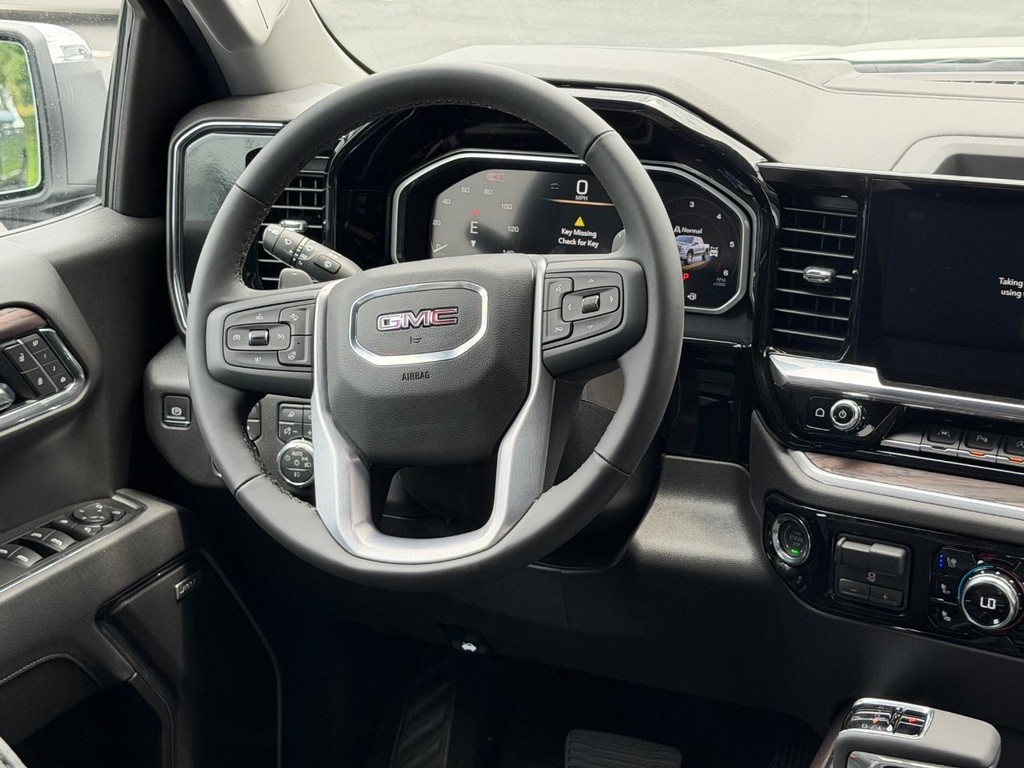 GMC Sierra 1500 Vehicle Image 06