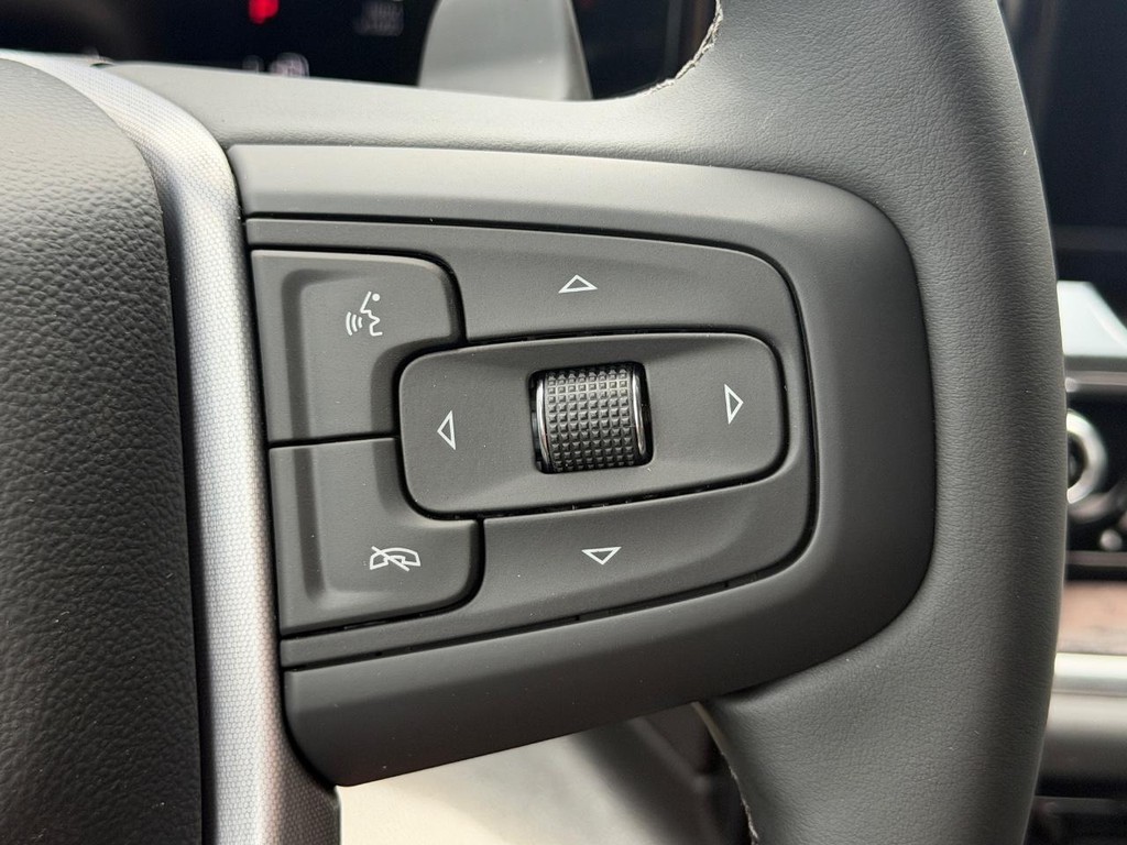GMC Sierra 1500 Vehicle Image 13