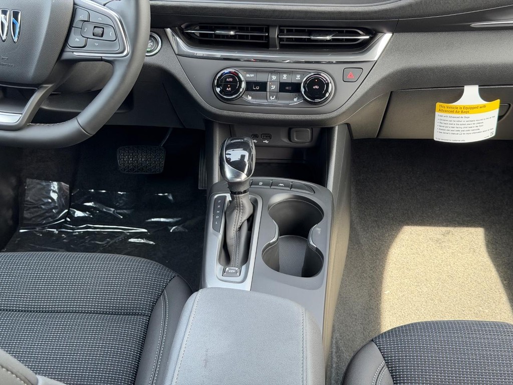 Buick Envista Vehicle Image 08