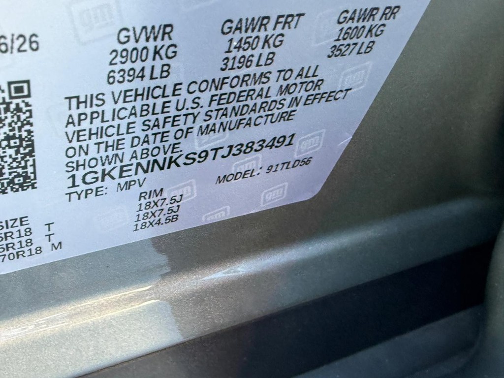 GMC Acadia Vehicle Image 17