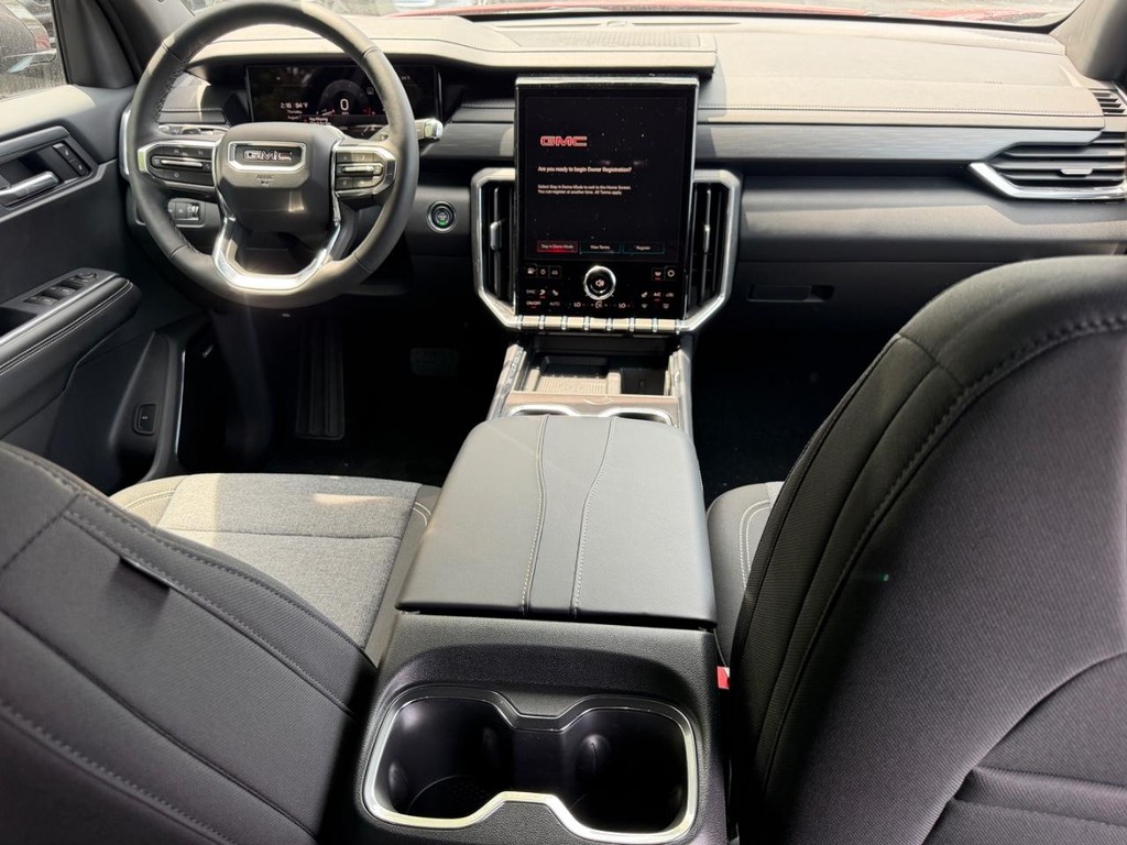 GMC Acadia Vehicle Image 06