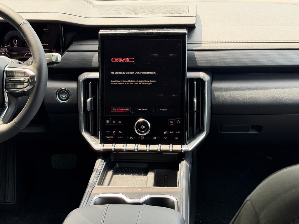 GMC Acadia Vehicle Image 08