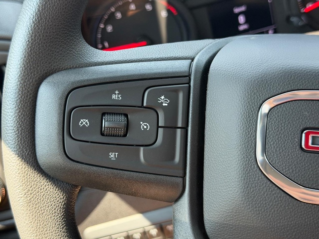GMC Sierra 3500HD Vehicle Image 08