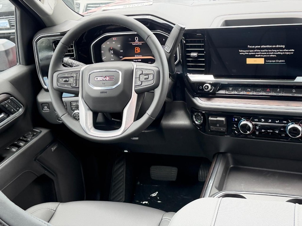 GMC Sierra 2500HD Vehicle Image 06