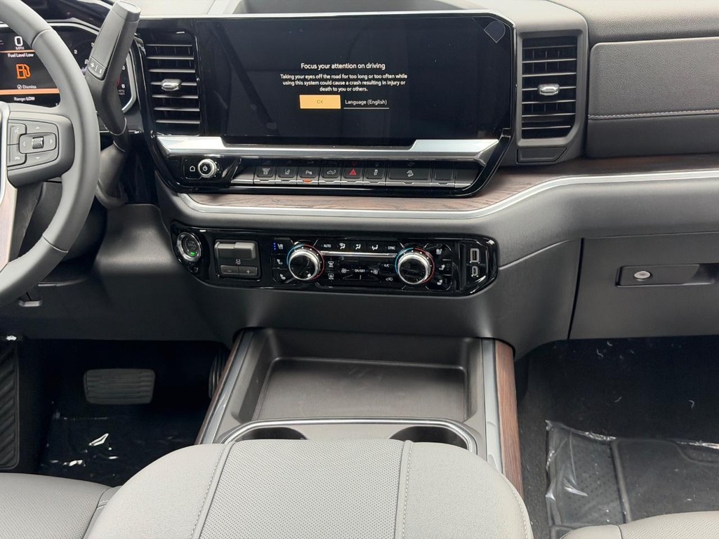 GMC Sierra 2500HD Vehicle Image 08