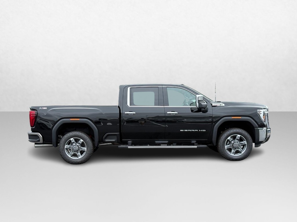 GMC Sierra 2500HD Vehicle Image 02