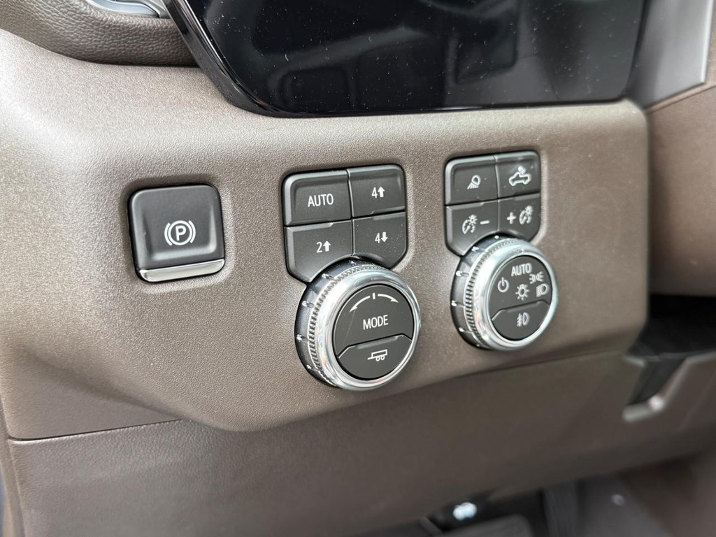 GMC Sierra 2500HD Vehicle Image 12