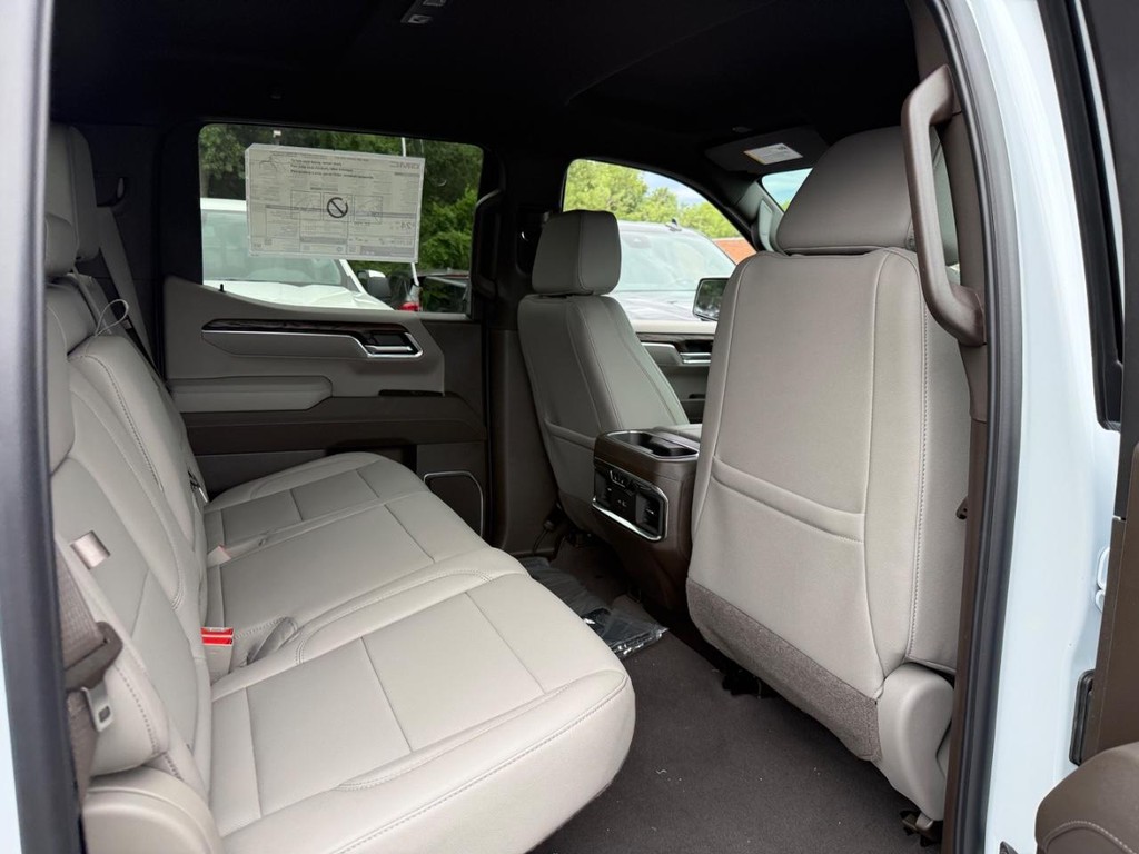 GMC Sierra 1500 Vehicle Image 05