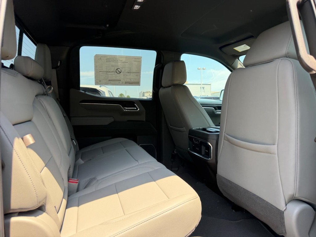 GMC Sierra 1500 Vehicle Image 04