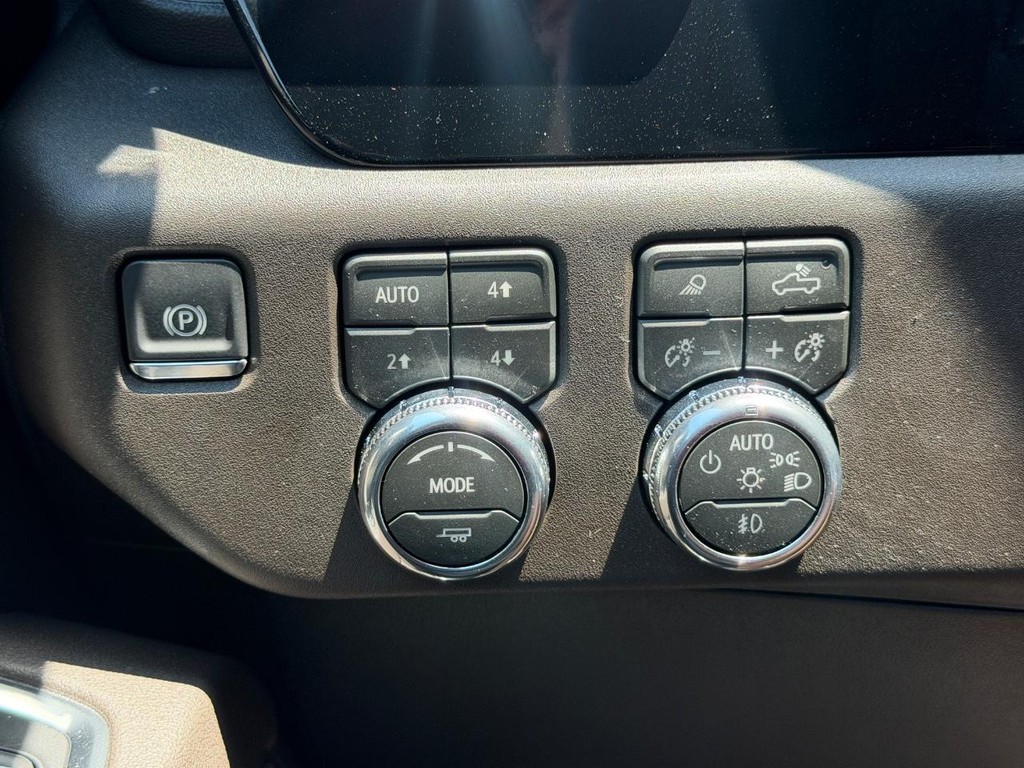 GMC Sierra 1500 Vehicle Image 10