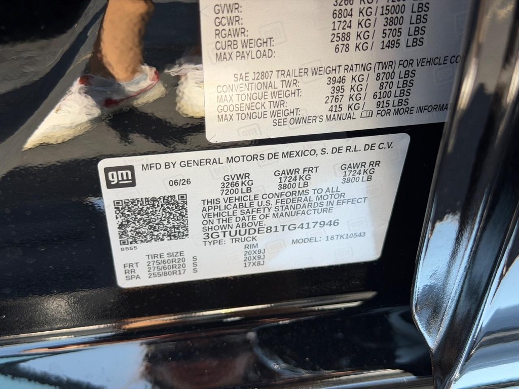 GMC Sierra 1500 Vehicle Image 16