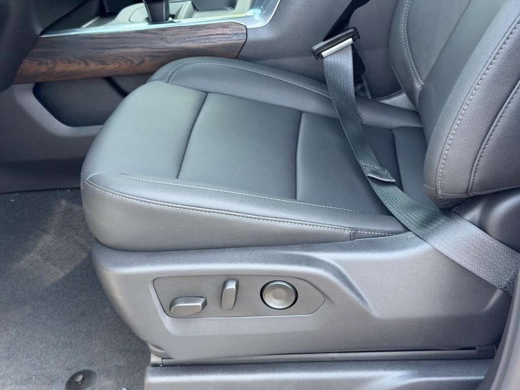 GMC Sierra 1500 Vehicle Image 15