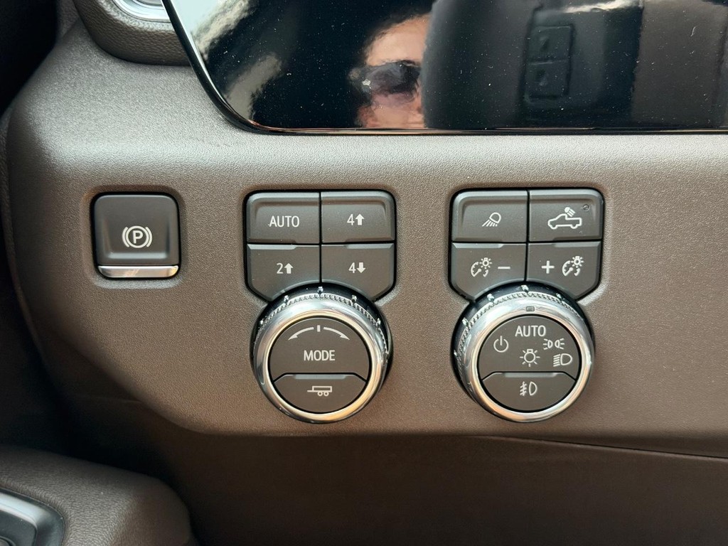 GMC Sierra 1500 Vehicle Image 10