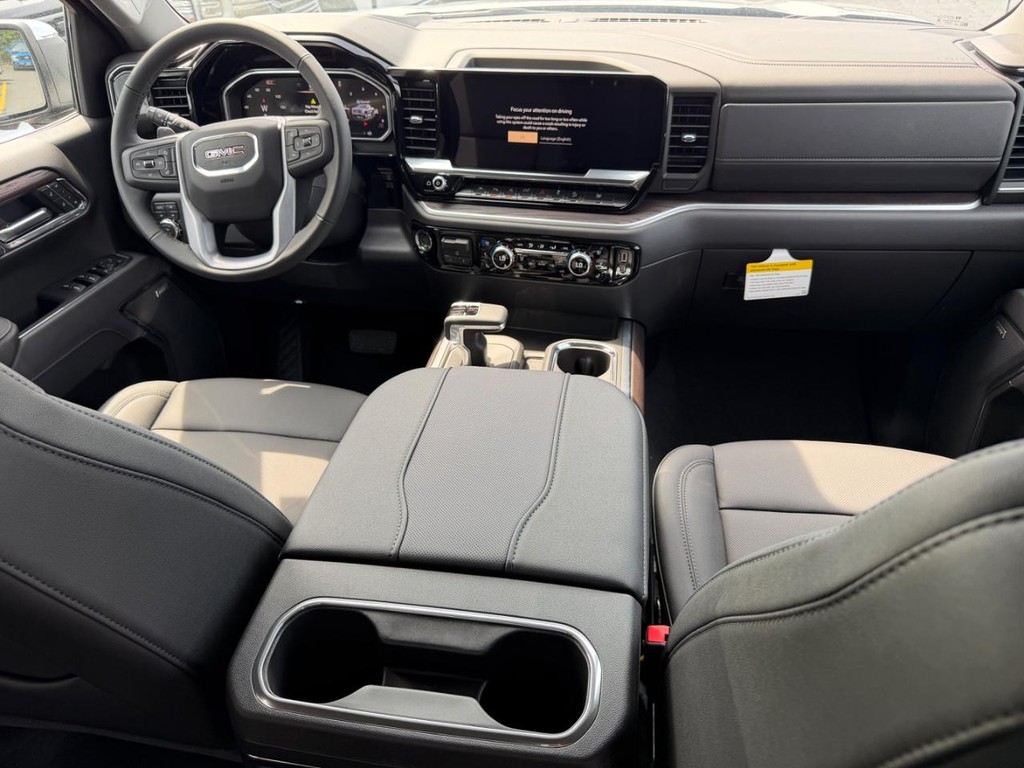 GMC Sierra 1500 Vehicle Image 05