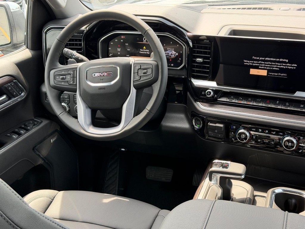 GMC Sierra 1500 Vehicle Image 06