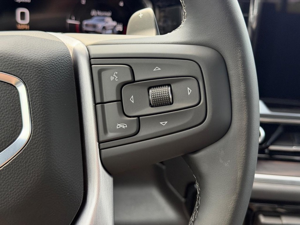 GMC Sierra 1500 Vehicle Image 12