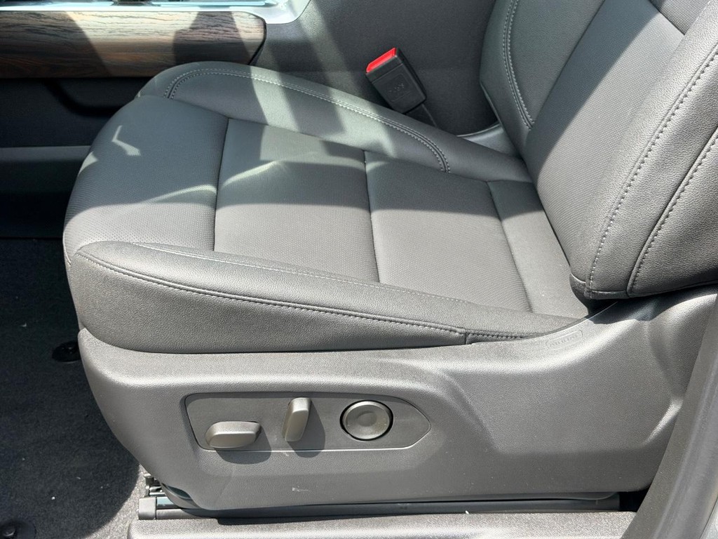 GMC Sierra 1500 Vehicle Image 15