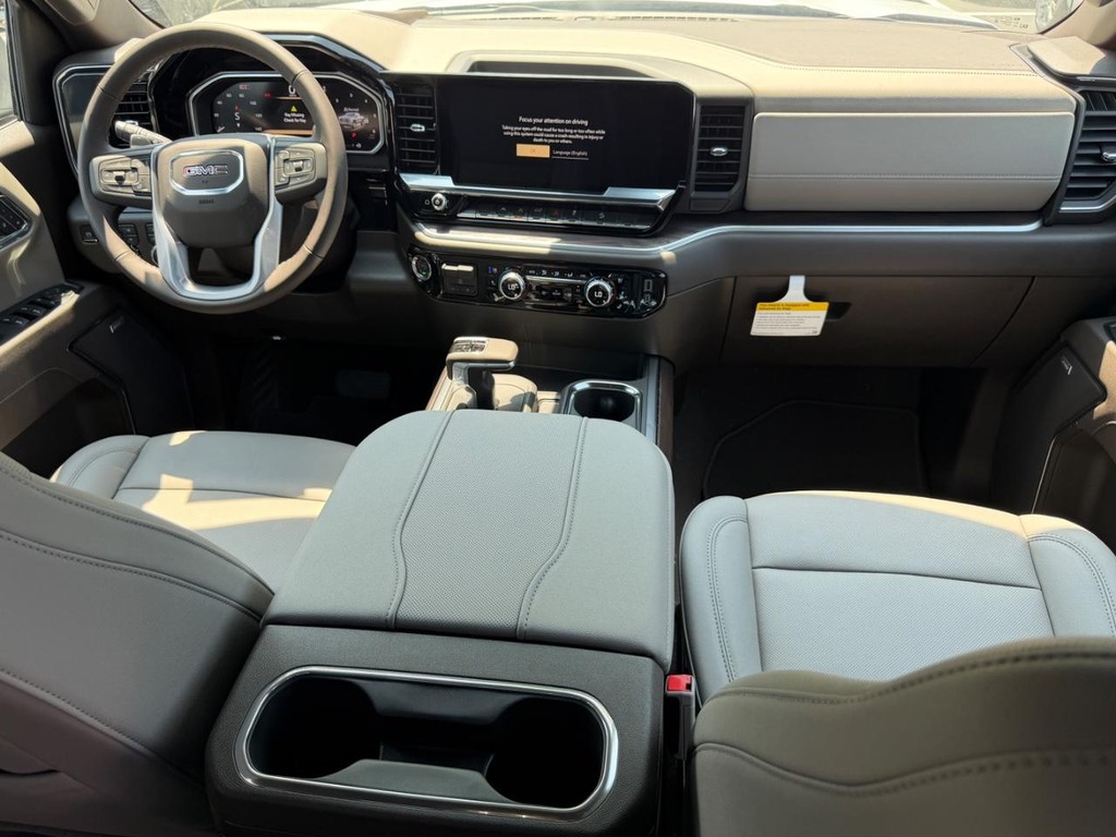 GMC Sierra 1500 Vehicle Image 05