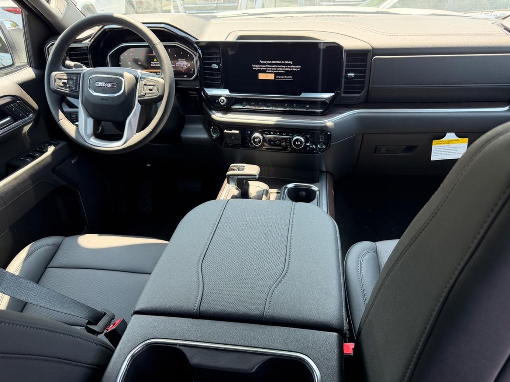 GMC Sierra 1500 Vehicle Image 05