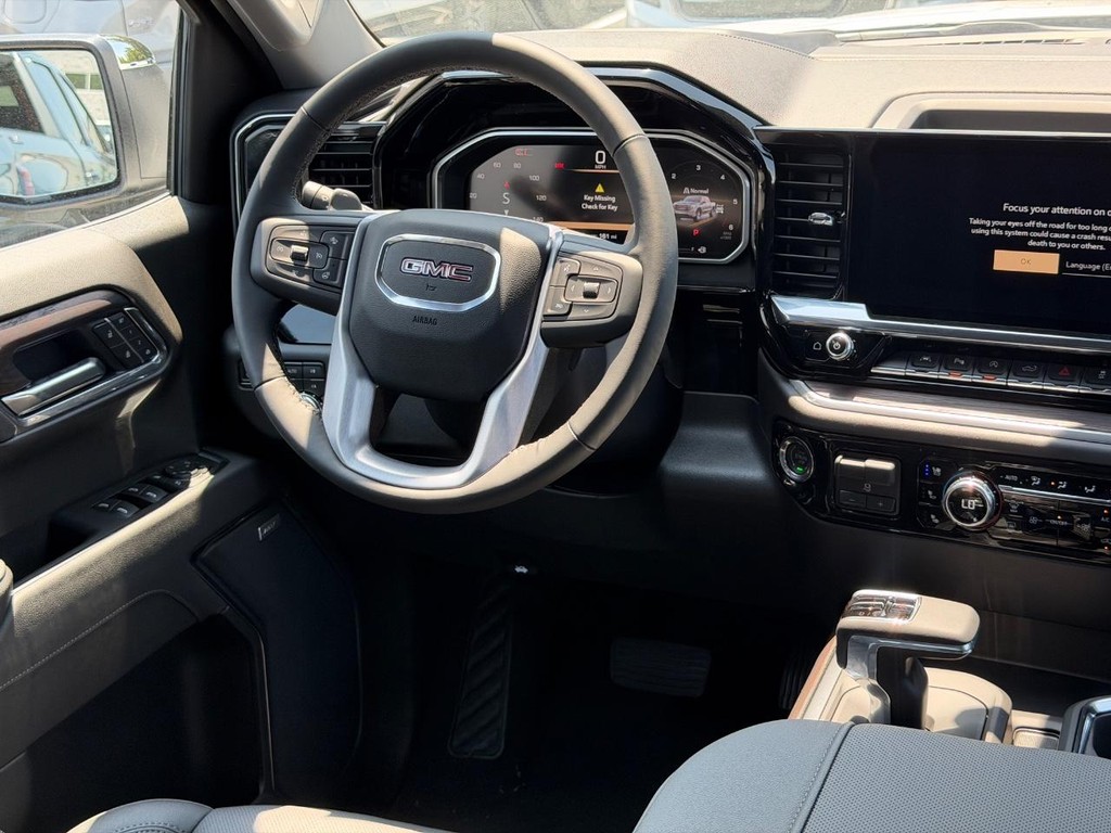 GMC Sierra 1500 Vehicle Image 06