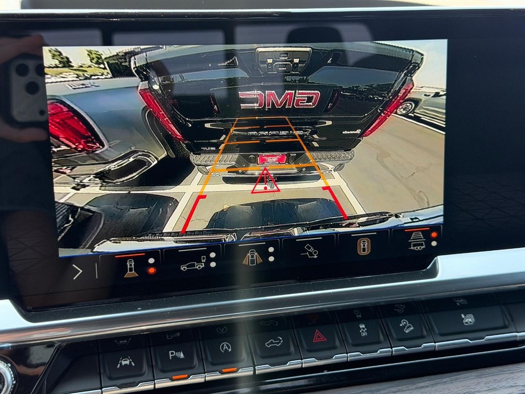 GMC Sierra 1500 Vehicle Image 13