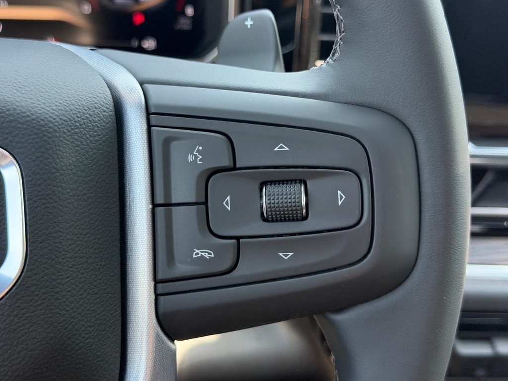 GMC Sierra 1500 Vehicle Image 12