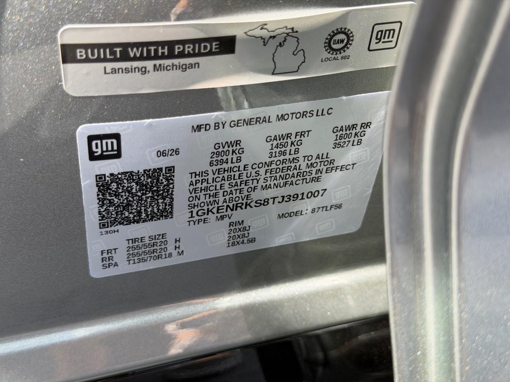 GMC Acadia Vehicle Image 17