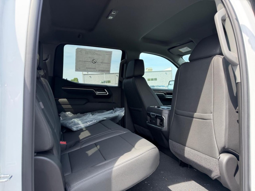 GMC Sierra 1500 Vehicle Image 04