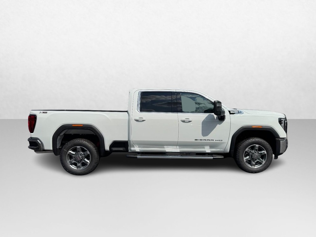 GMC Sierra 2500HD Vehicle Image 02