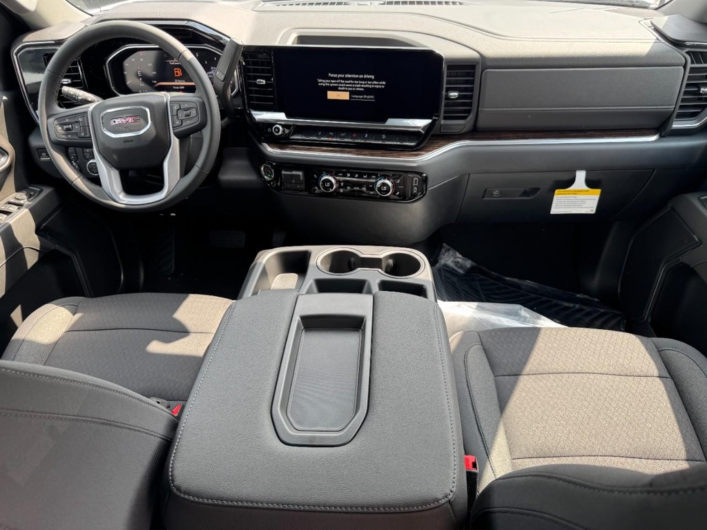 GMC Sierra 2500HD Vehicle Image 07