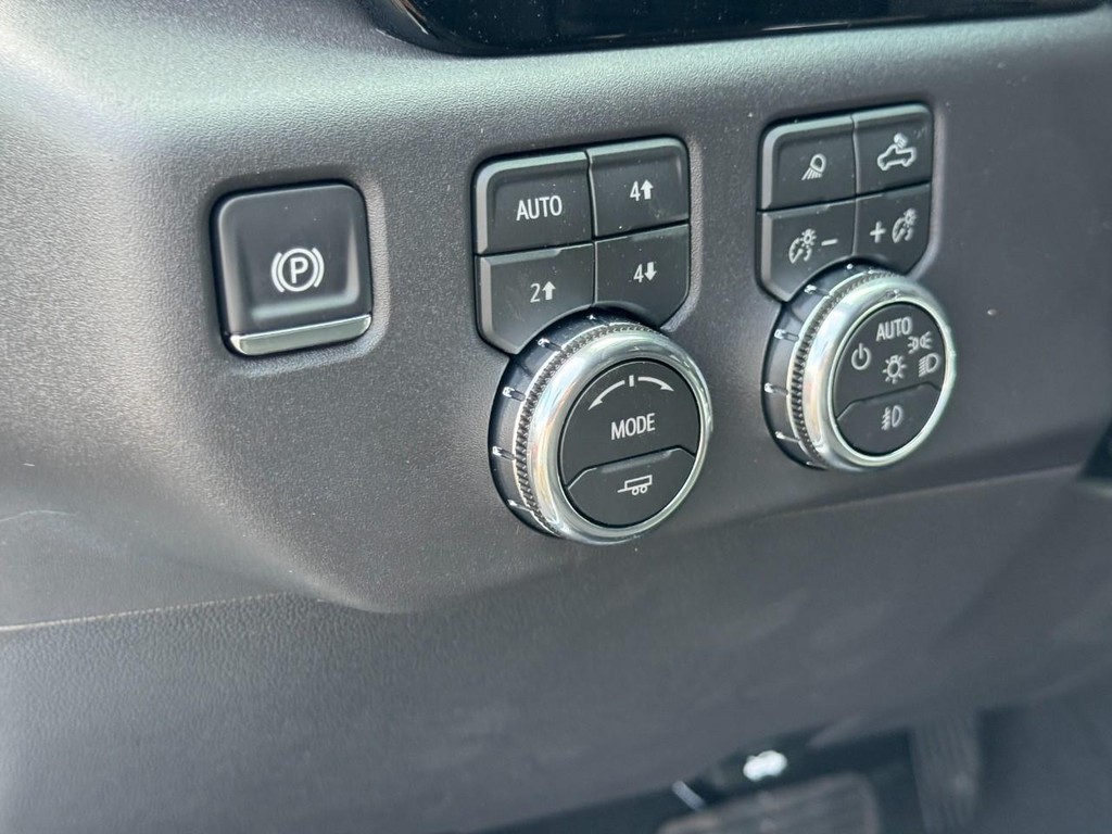 GMC Sierra 1500 Vehicle Image 13
