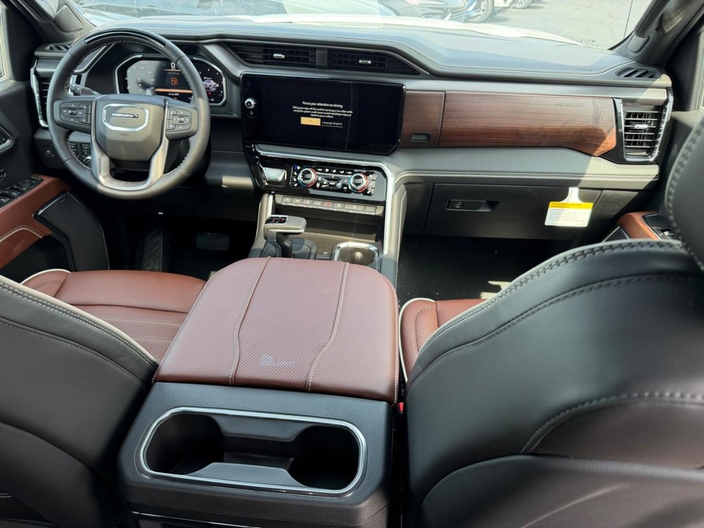 GMC Sierra 1500 Vehicle Image 05
