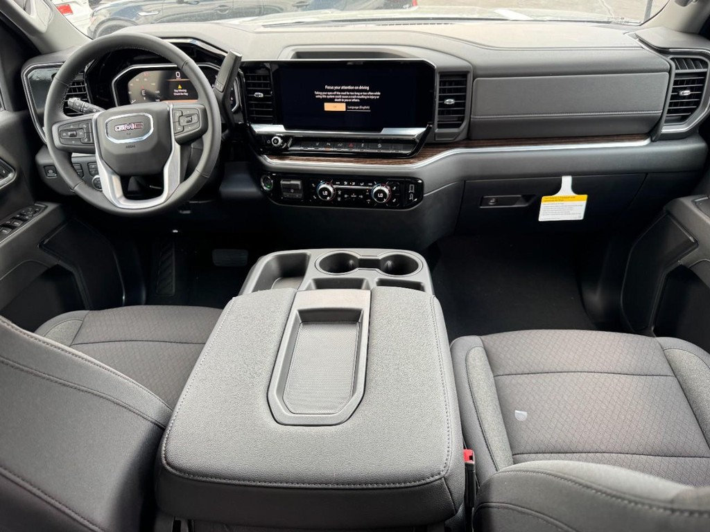 GMC Sierra 2500HD Vehicle Image 07