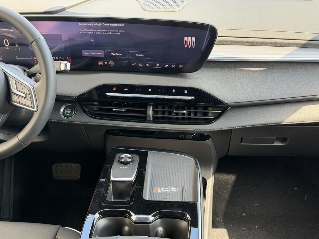 Buick Enclave Vehicle Image 08