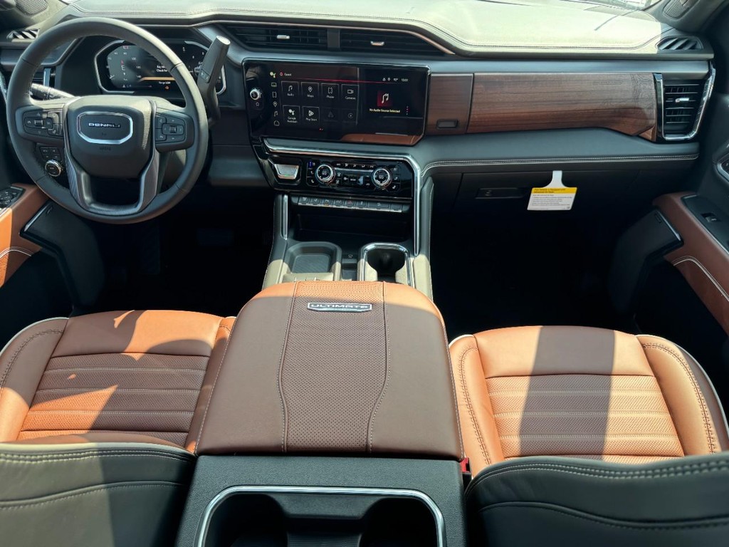 GMC Sierra 2500HD Vehicle Image 07
