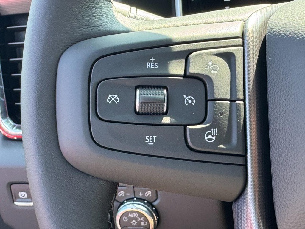 GMC Sierra 2500HD Vehicle Image 14