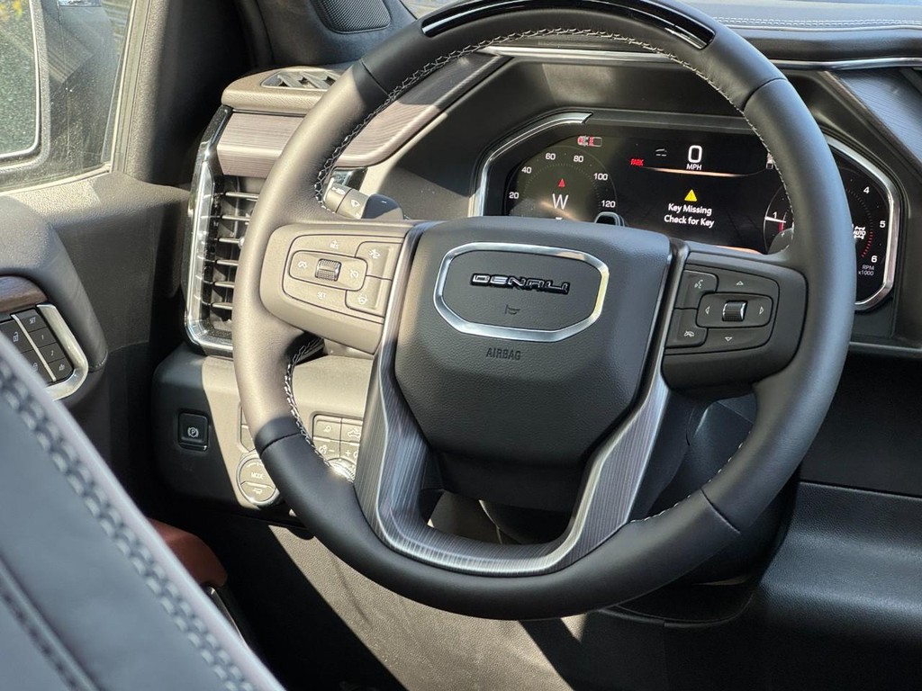 GMC Sierra 1500 Vehicle Image 08