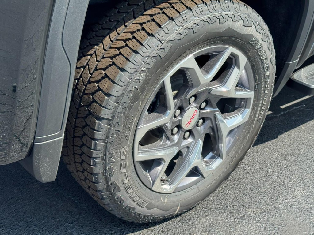 GMC Sierra 1500 Vehicle Image 04
